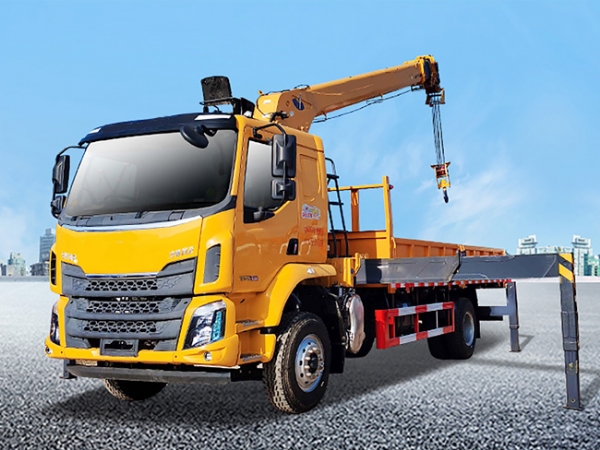 隨車起重機(jī)